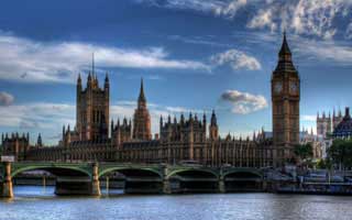 拜仁对英格兰这场训练风波，技术官员一哨后体彩数据走势变脸